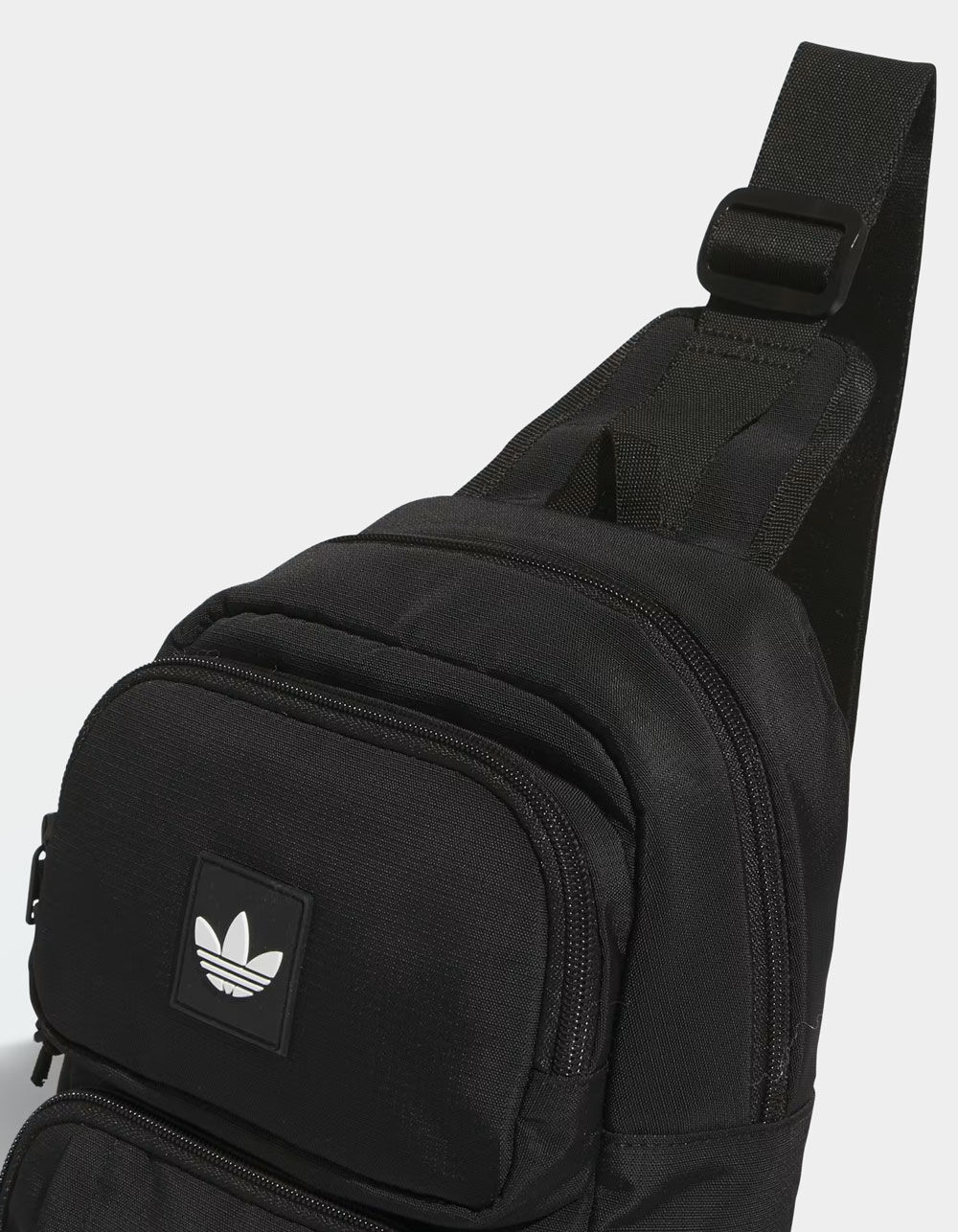 バッグ 00s old adidas archive sling bag black m84495355081_1.jpg