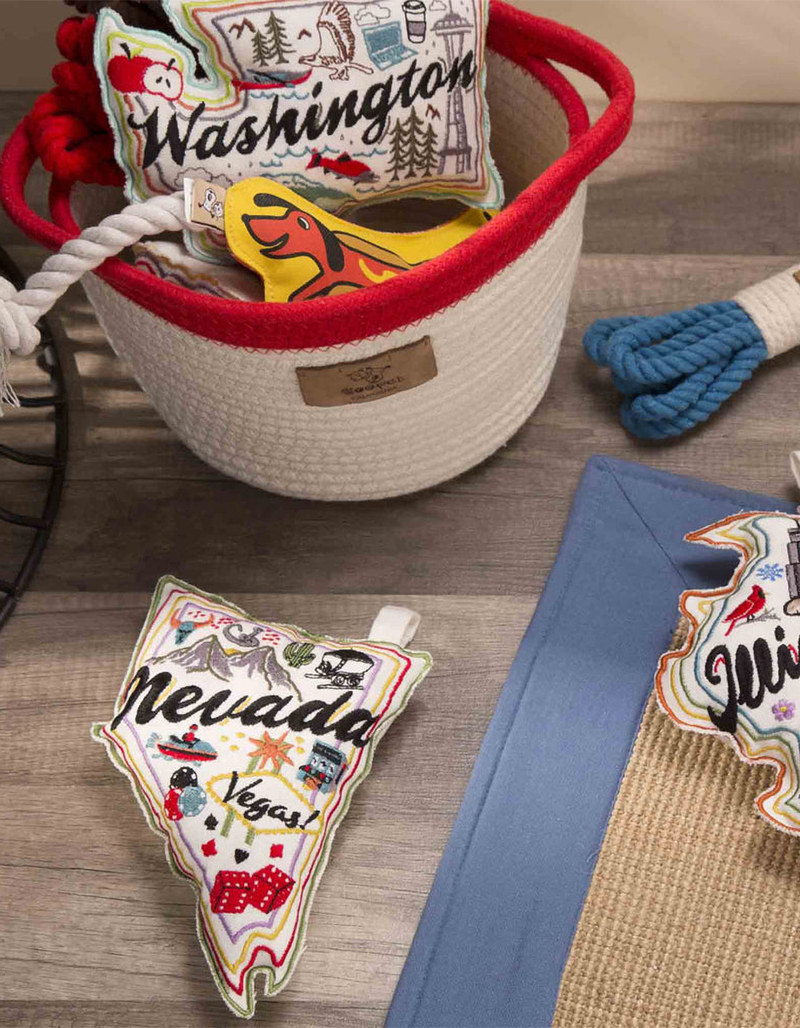 OR&Eacute; ORIGINALS Hot Dog Rope Dog Toy image number 2