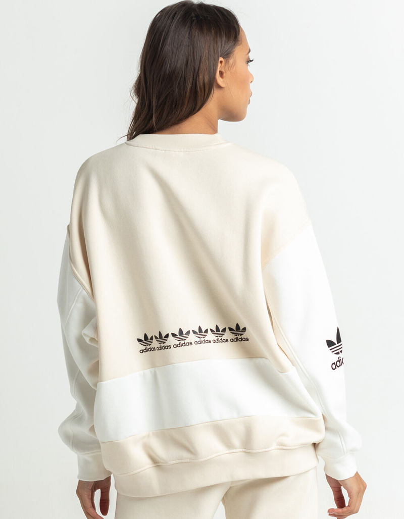 ADIDAS Trefoil Logo Womens Crewneck Sweatshirt image number 2