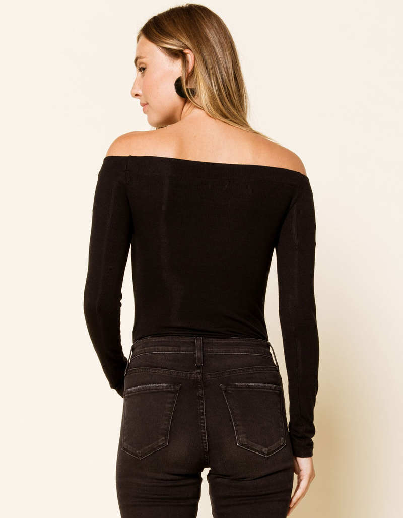 WEST OF MELROSE Show And Tell Black Womens Off The Shoulder Top image number 2