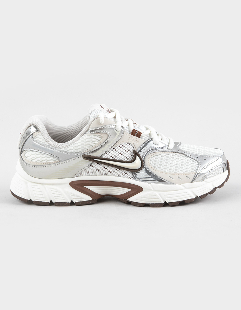 NIKE V5 RNR Womens Shoes image number 0