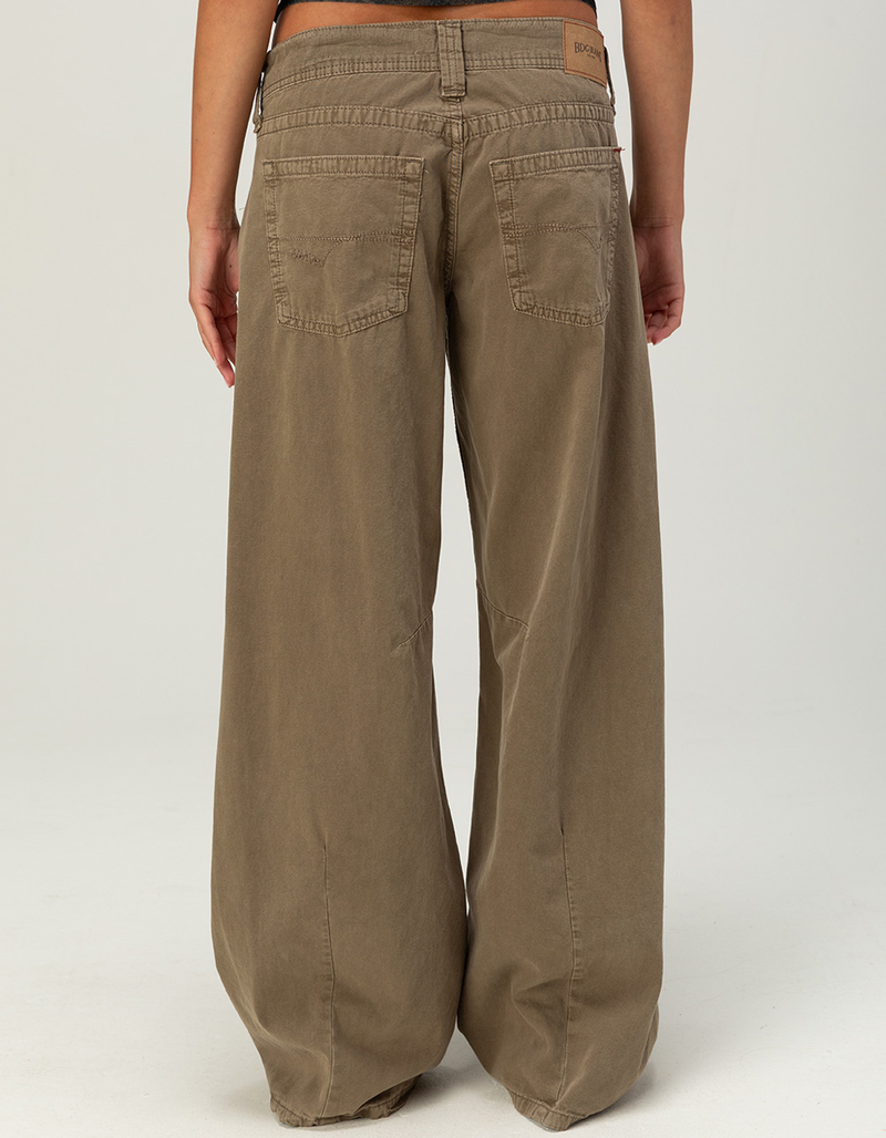BDG Urban Outfitters Kayla Cocoon Womens Jeans image number 3