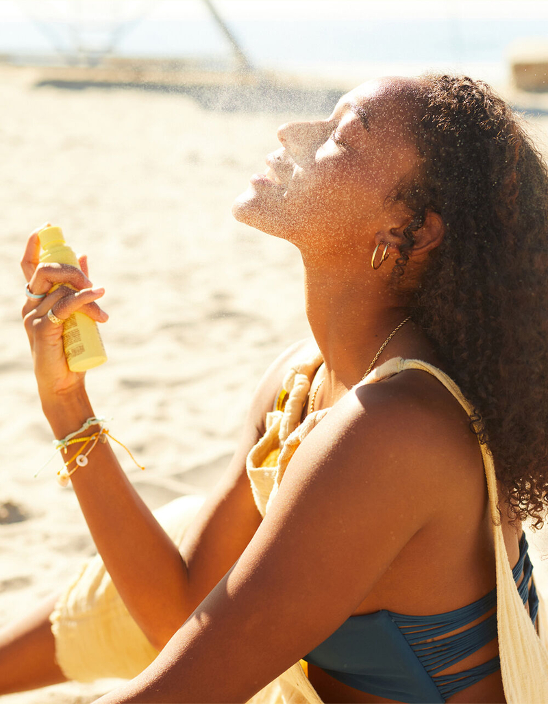 SUN BUM Daily Sunscreen Face Mist SPF 30 image number 5