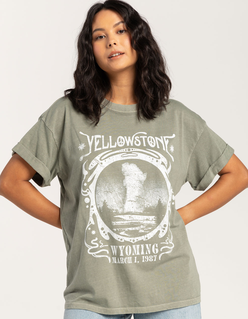 GIRL DANGEROUS Yellowstone Womens Boyfriend Tee image number 0