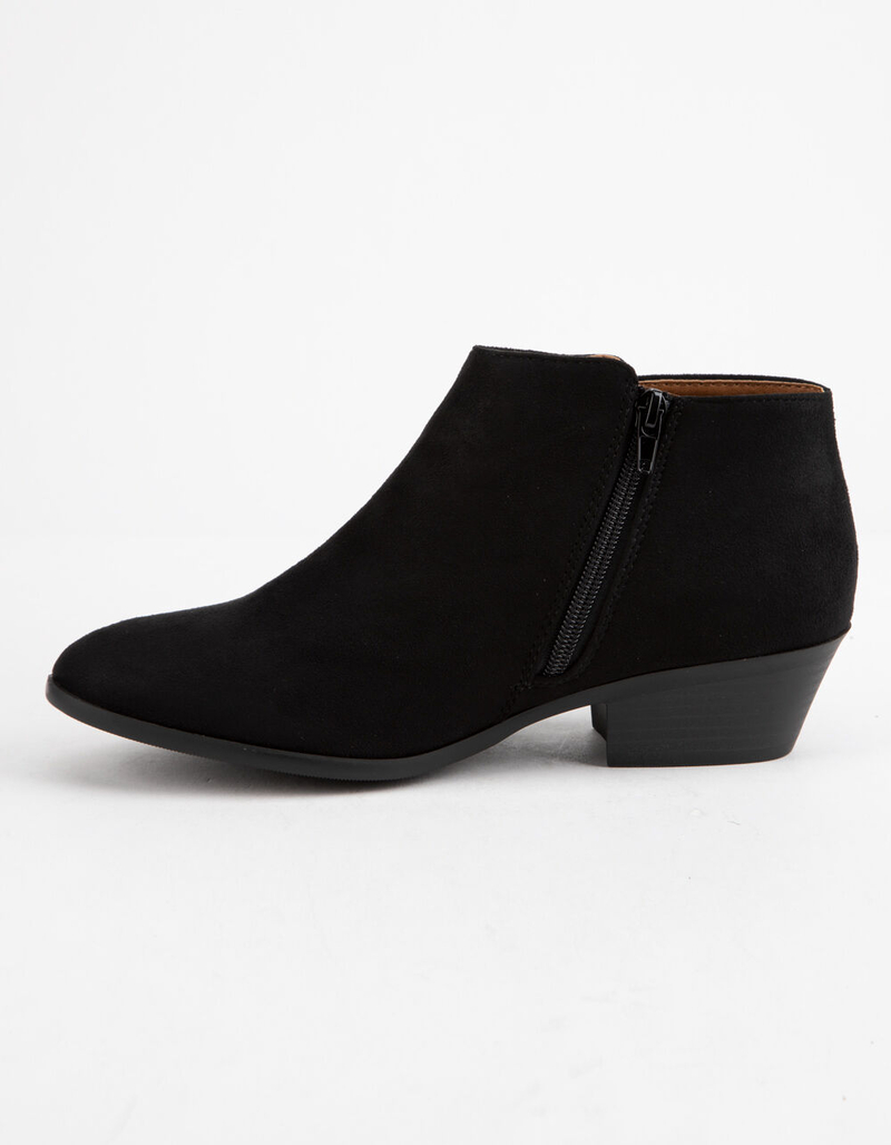 SODA Faux Suede Black Womens Booties image number 2