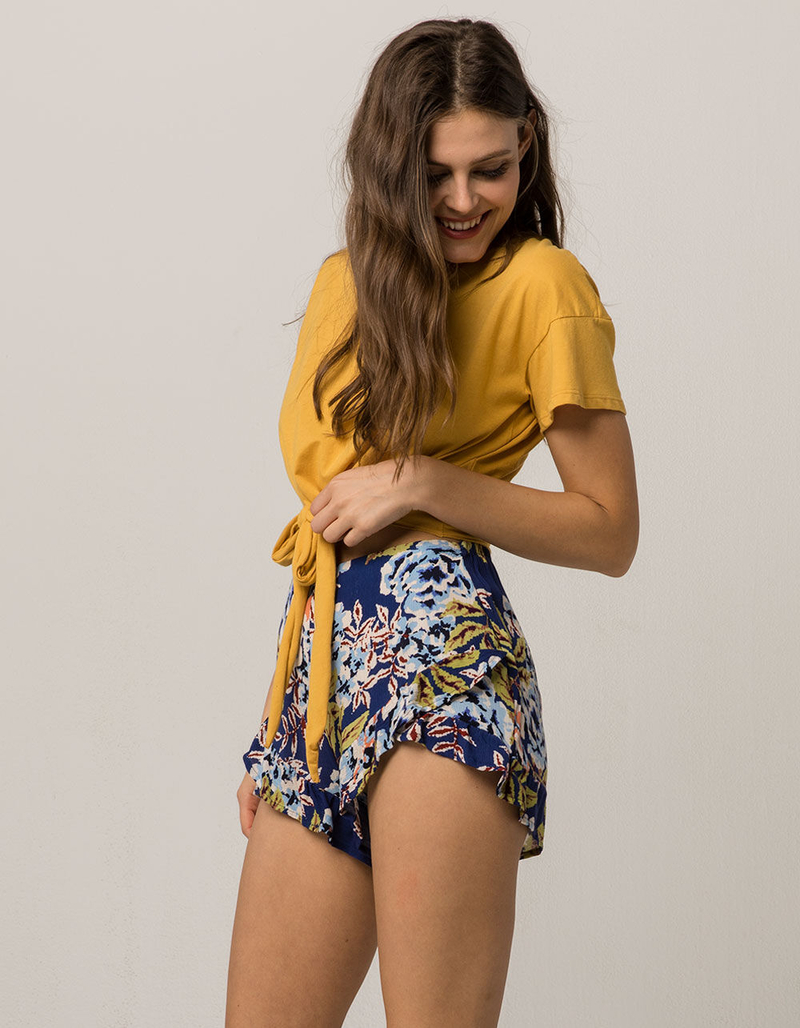 SKY AND SPARROW Floral Layered Ruffle Womens Shorts image number 0