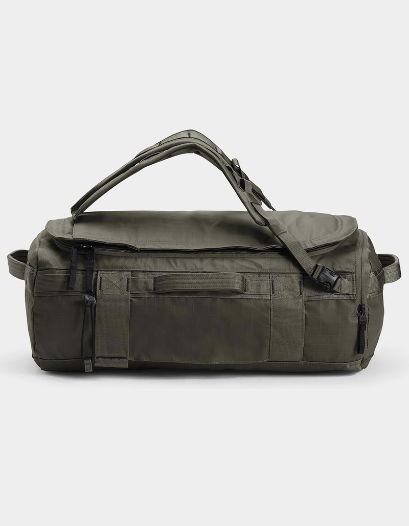 THE NORTH FACE Base Camp Voyager Duffle Bag - 32L image number 0