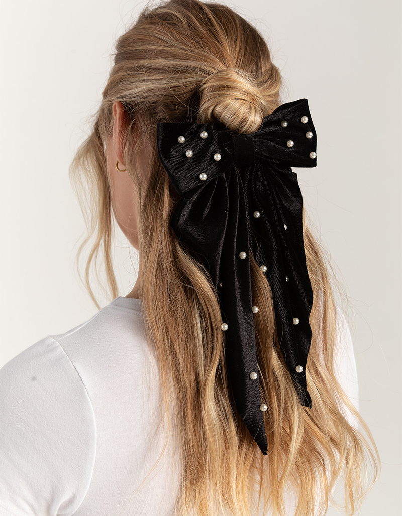 FULL TILT Oversized Pearl Bow Pin image number 0