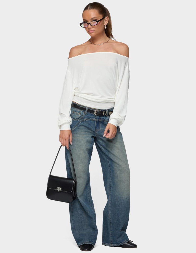 EDIKTED Nannie Off Shoulder Oversized Top image number 4