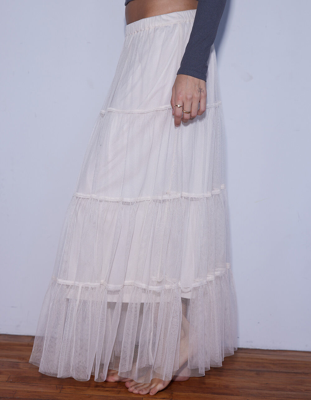 WEST OF MELROSE Tulle Tiered Womens Maxi Skirt - CREAM | Tillys