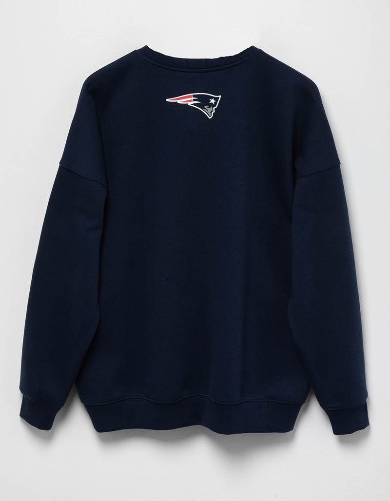 NFL New England Patriots Embroidered Womens Crewneck Sweatshirt image number 4