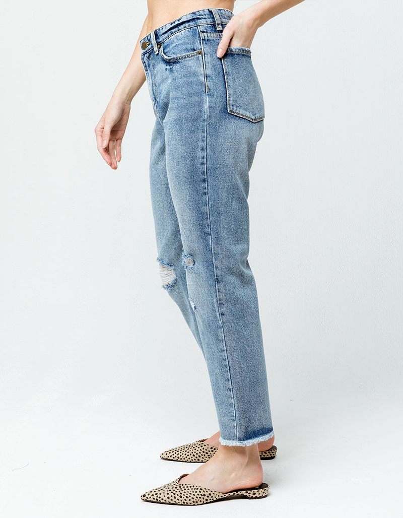 AMUSE SOCIETY Selena Womens Ripped Crop Jeans image number 1