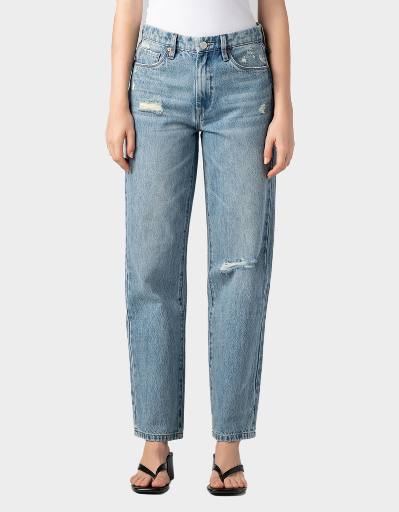 BLANK NYC Feeling Rosy Mid-Rise Straight Leg Womens Jeans image number 0