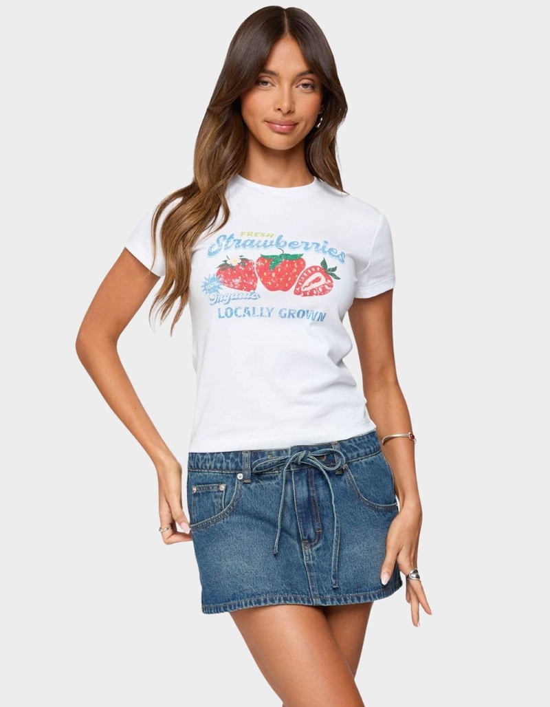 EDIKTED Fresh Strawberries Graphic Tee image number 0