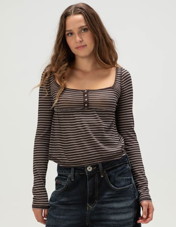 BDG Urban Outfitters Brittney Womens Long Sleeve Babydoll Top BDG Urban Outfitters Brittney Womens Long Sleeve Babydoll Top Primary Image