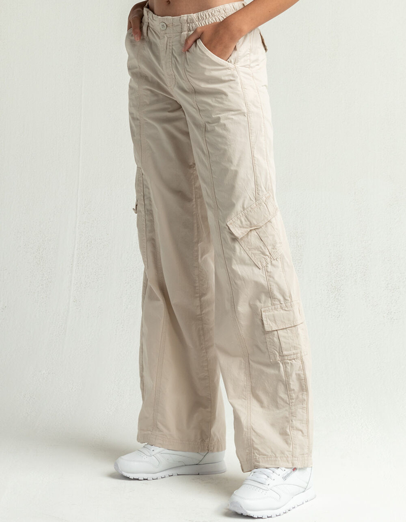 BDG Urban Outfitters 90s Womens Low Rise Cargo Jeans image number 2