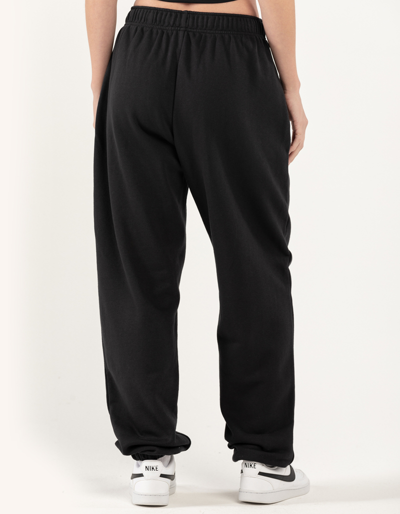 NIKE Sportswear Club Womens Oversized Joggers image number 3