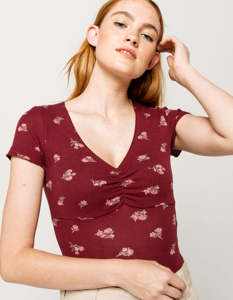 IVY + MAIN Cinch Ditsy Floral Womens Thermal image number 0