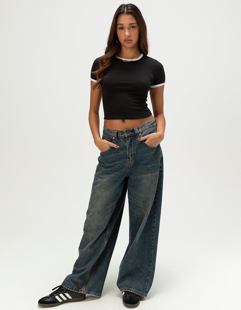 HEART & HIPS Womens Contrast Crewneck Tee image number 1