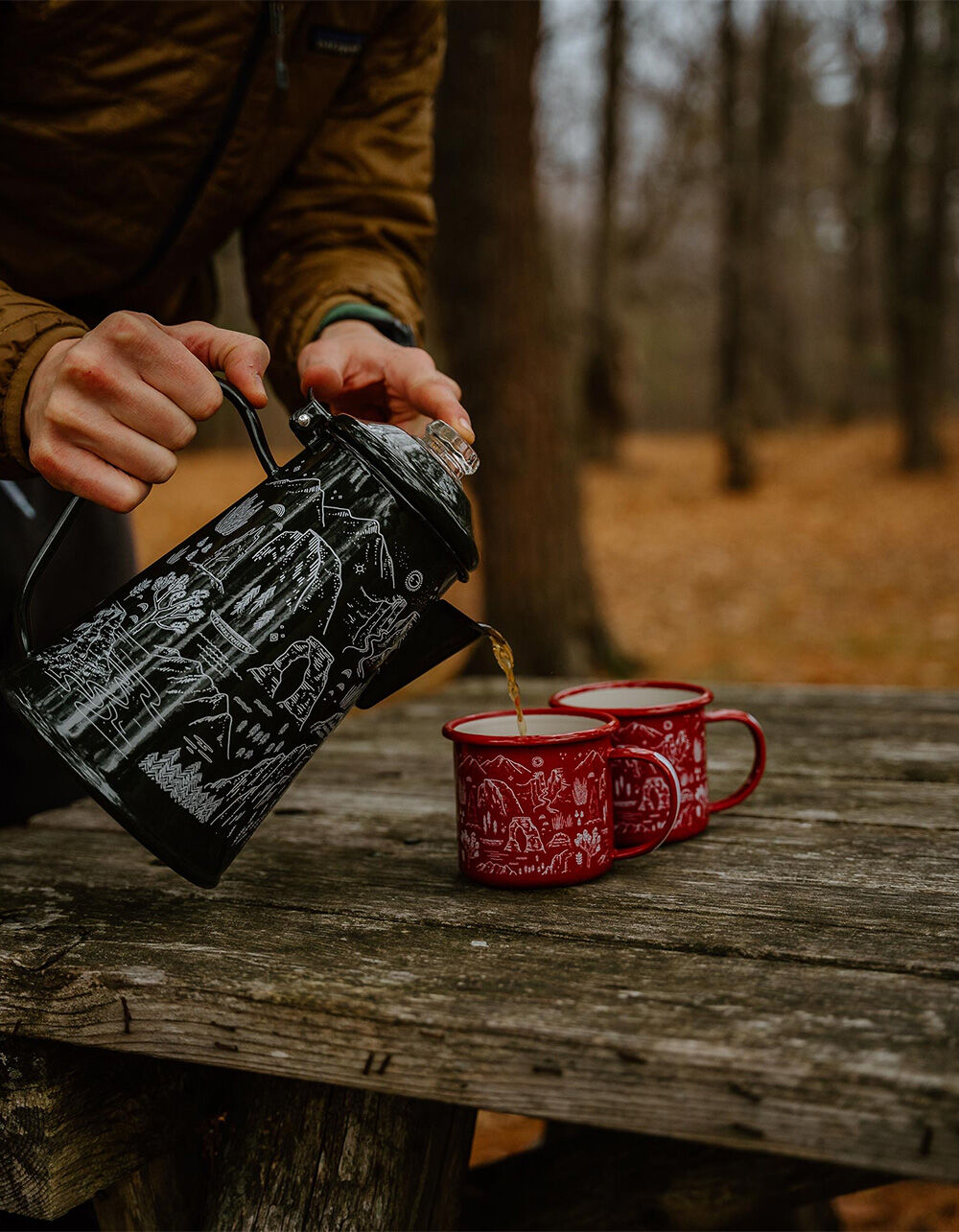 PARKS PROJECT National Parks Iconic Enamel Percolator - BLACK