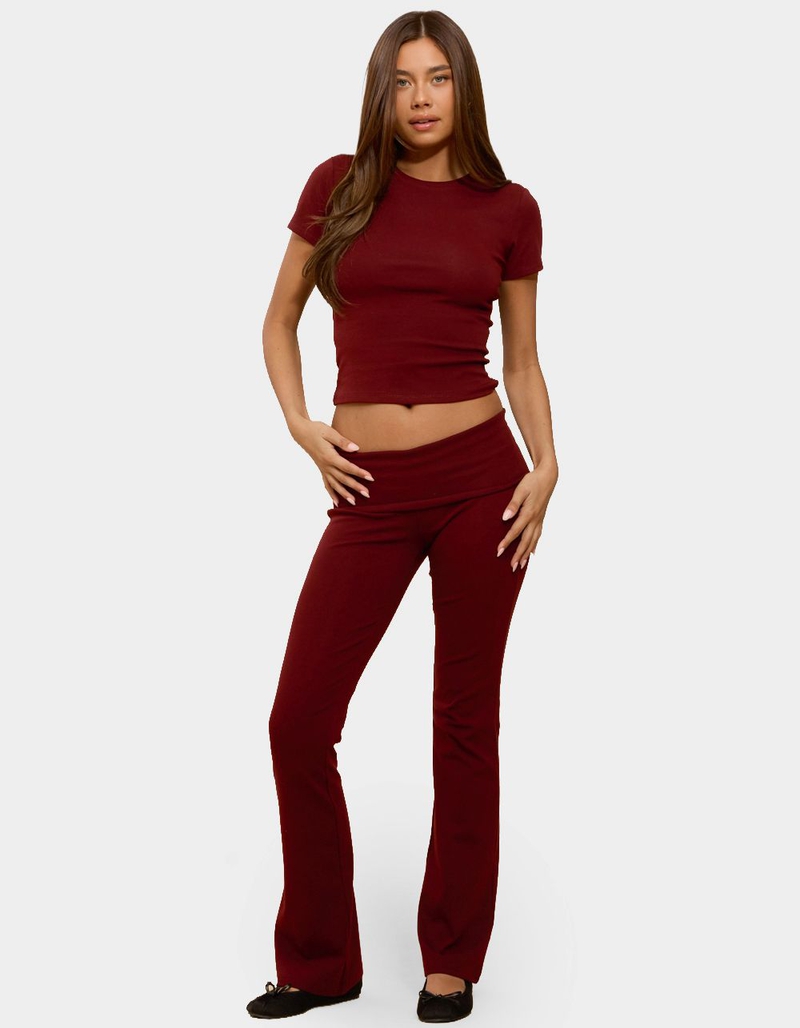 EDIKTED Emelia Fitted Tee image number 3