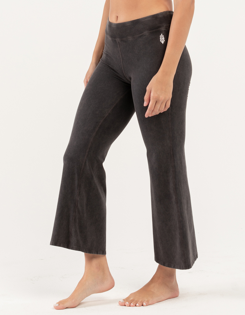 FREE PEOPLE FP Movement Hot Shot Crop Flare Womens Pants image number 2