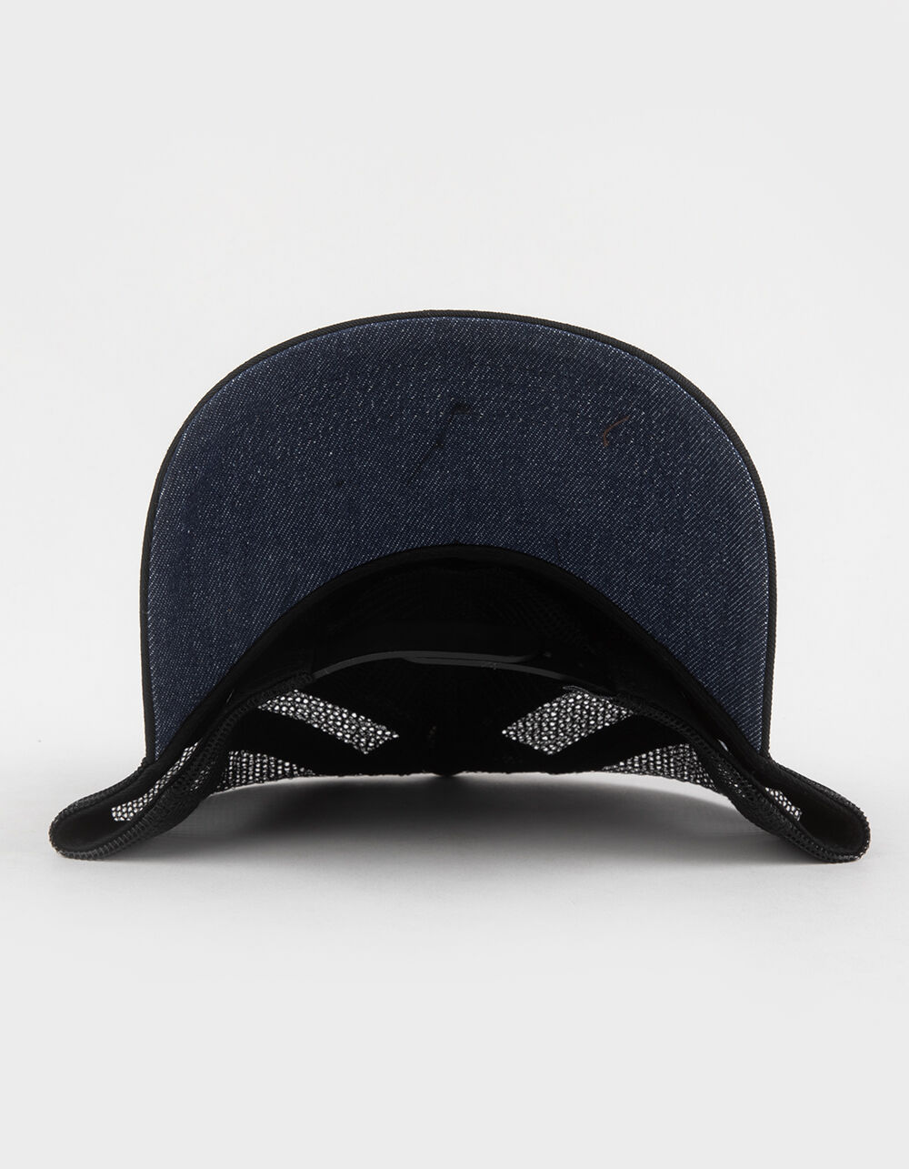 ED HARDY Crosses Trucker Hat - BLK/WHT - ONE SIZE | Tillys