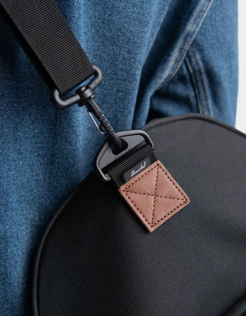 HERSCHEL SUPPLY CO. Novel Duffle Bag image number 6