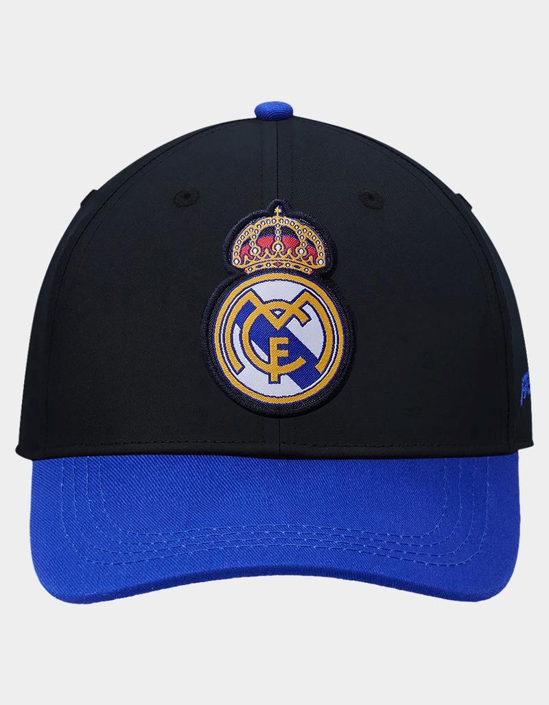 REAL MADRID CF Contrast Logo Cap image number 0