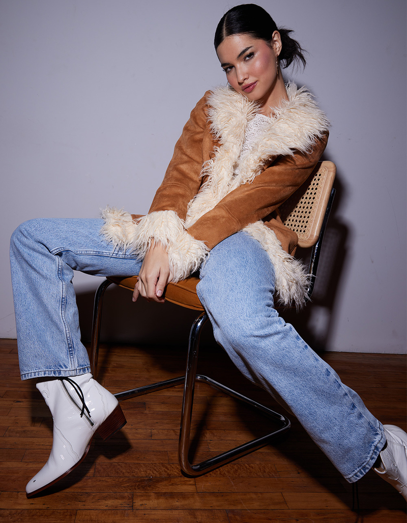 WEST OF MELROSE Fur Trimmed Womens Jacket image number 4