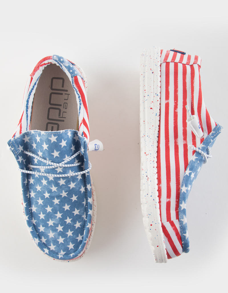 HEY DUDE Wally Mens Shoes image number 4