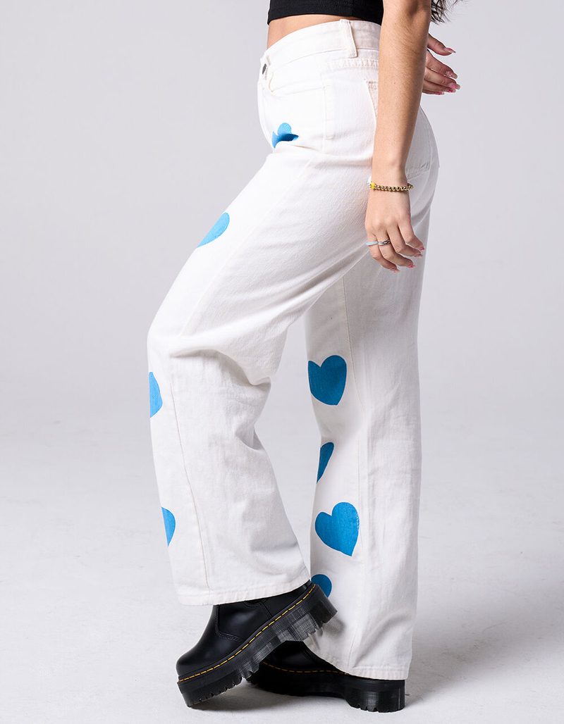 TRUEWRLD Blue Heart Womens Jeans image number 2