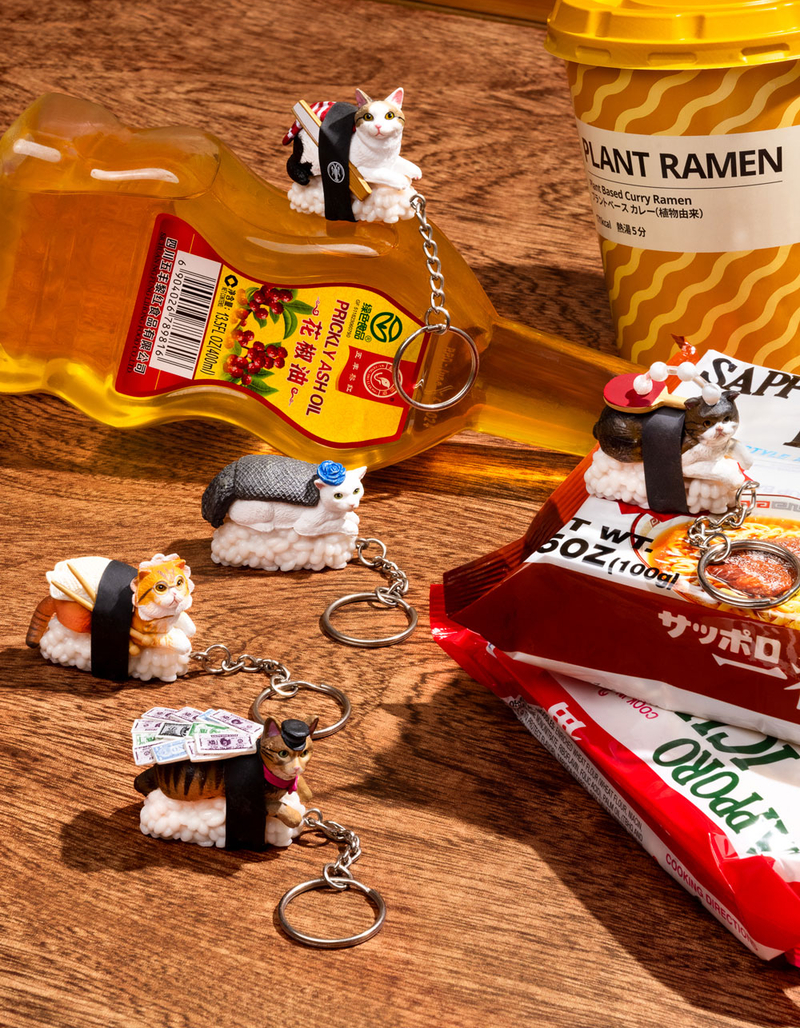 CLEVER IDIOTS Sushi Cat Keychain Blind Box image number 2