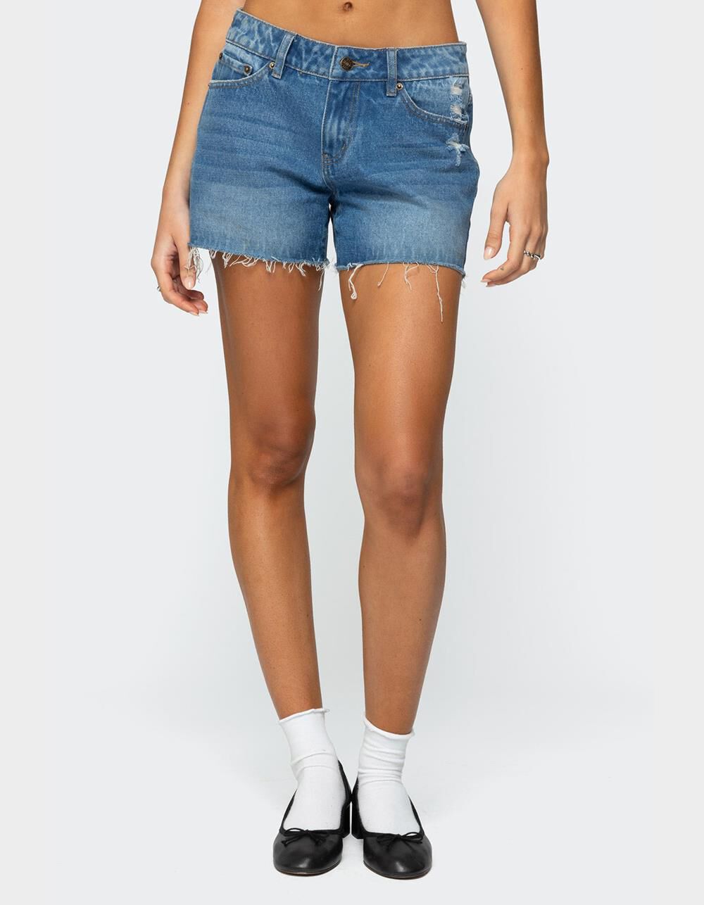 EDIKTED Scottie Low Rise Denim Shorts - BLUE - M | Tillys