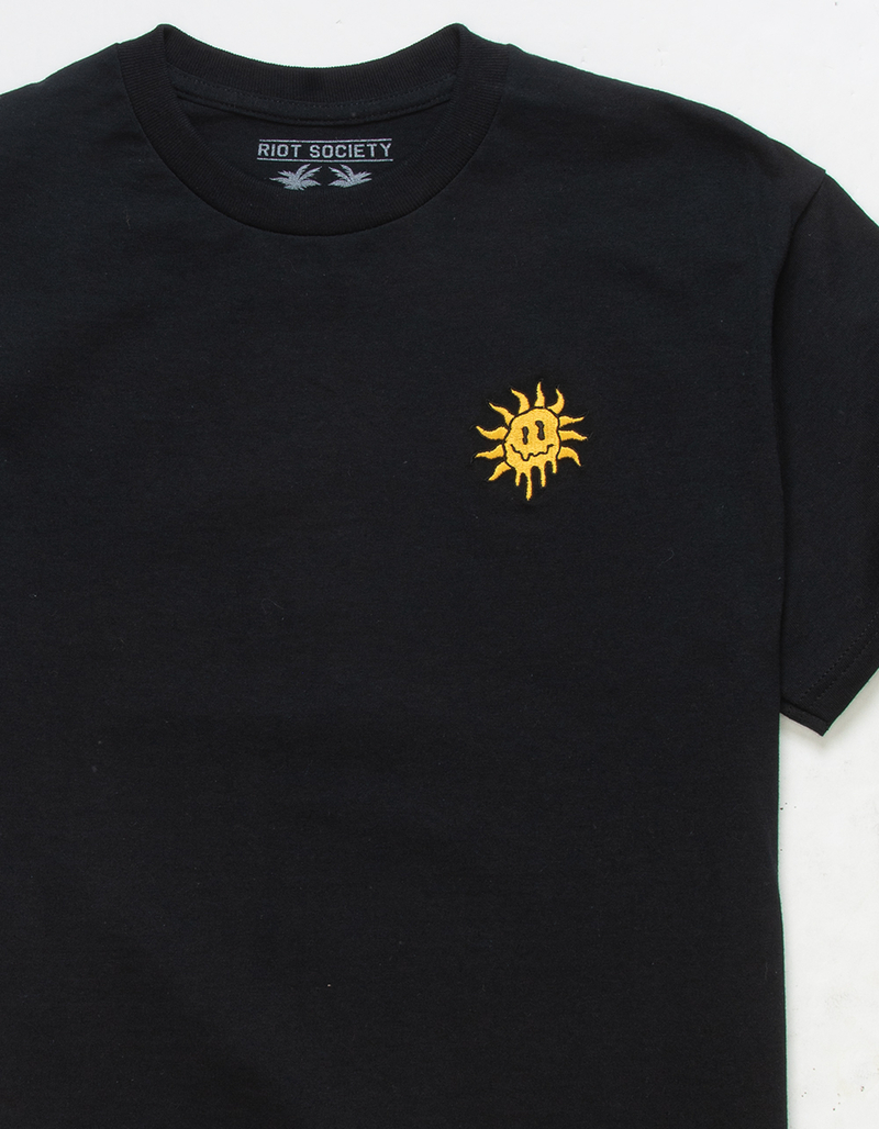 RIOT SOCIETY Smile Sun Emblem Mens Tee image number 1