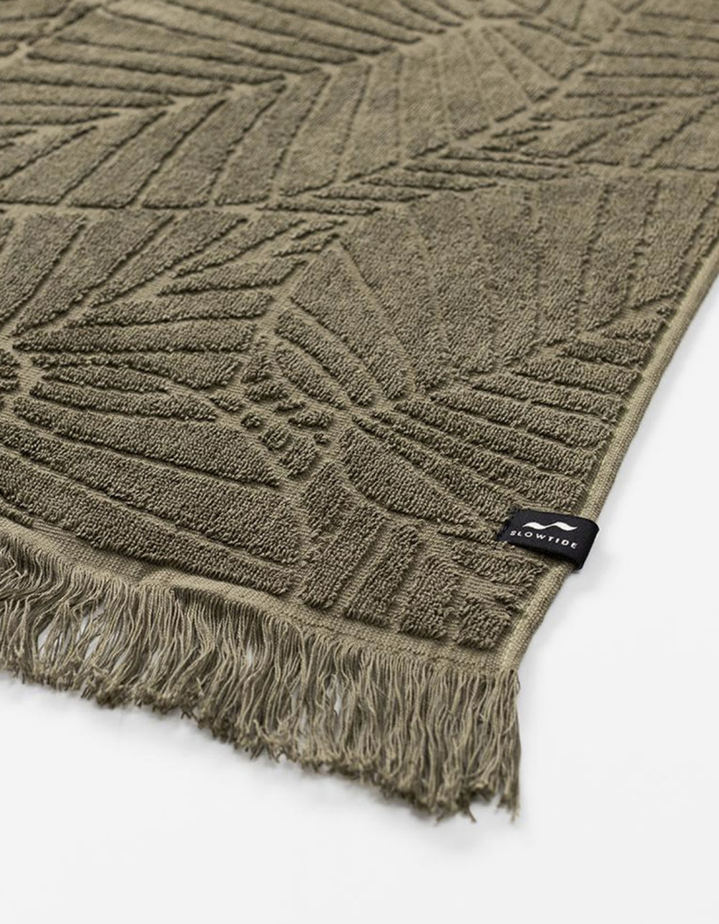 SLOWTIDE Kalo Bath Towel image number 1