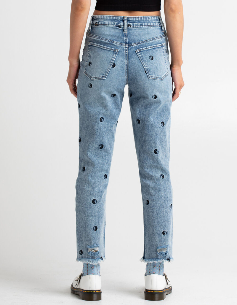 TINSELTOWN Womens Yin And Yang Mom Jeans image number 4