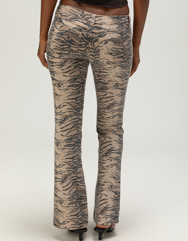 WEST OF MELROSE Low Rise Tiger Womens Bootcut Jeans image number 3