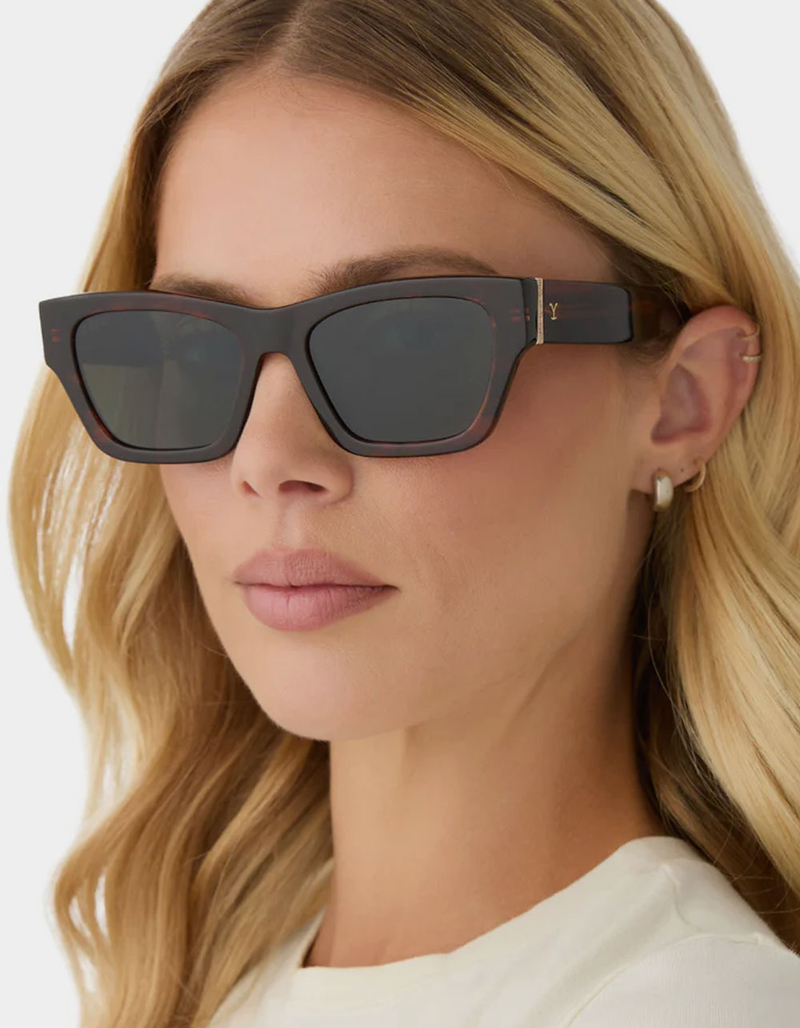 DIFF EYEWEAR x Yellowstone Beth II Polarized Sunglasses image number 7