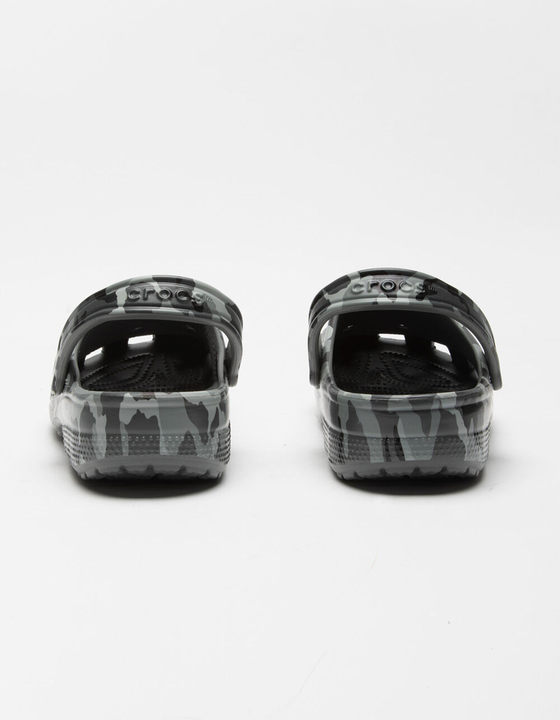 CROCS Classic Unisex Camo Clogs image number 3