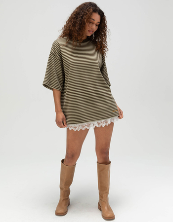 THRILLS Quinn Stripe Womens Oversized Tee Alternative Image