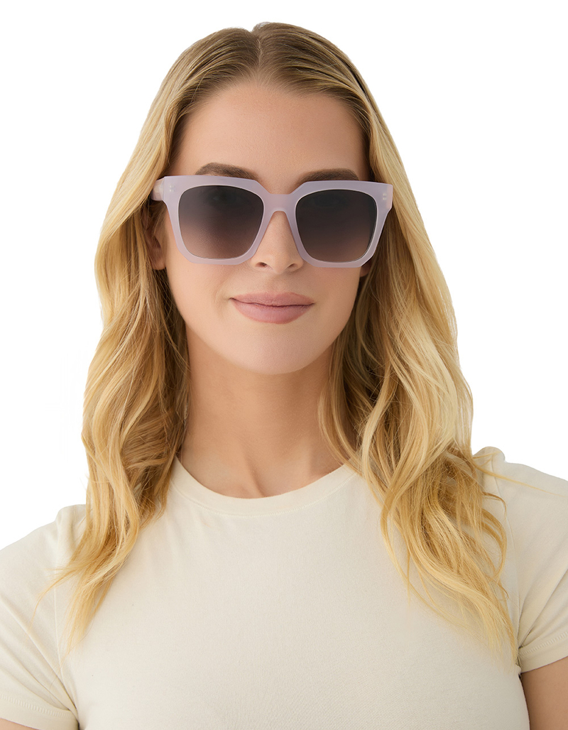 DIFF EYEWEAR Ariana Sunglasses image number 4