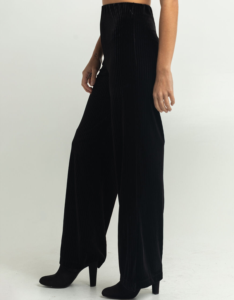 WEST OF MELROSE Ribbed Velvet Womens Pants image number 2