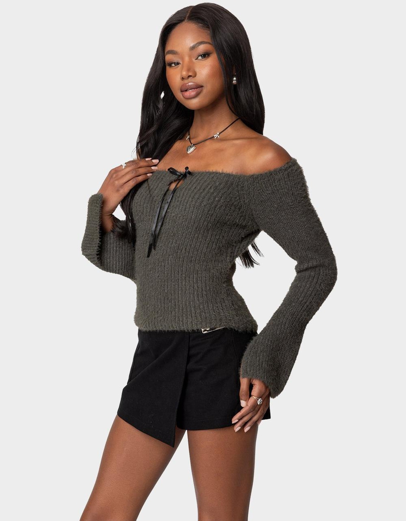 EDIKTED Keyhole Off Shoulder Ribbed Knit Top image number 2