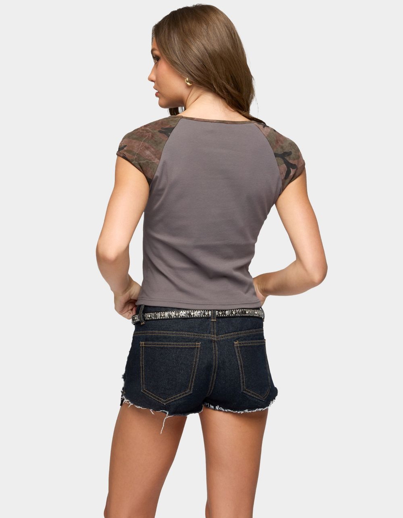 EDIKTED Camo Girl 89 Tee image number 2