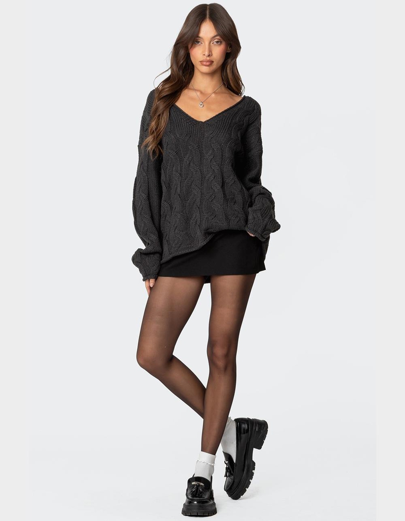 EDIKTED Inga Oversized Cable Knit Sweater image number 4