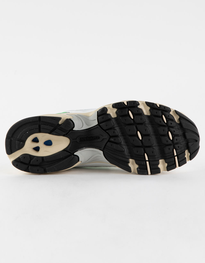 NEW BALANCE 530 Womens Shoes image number 2