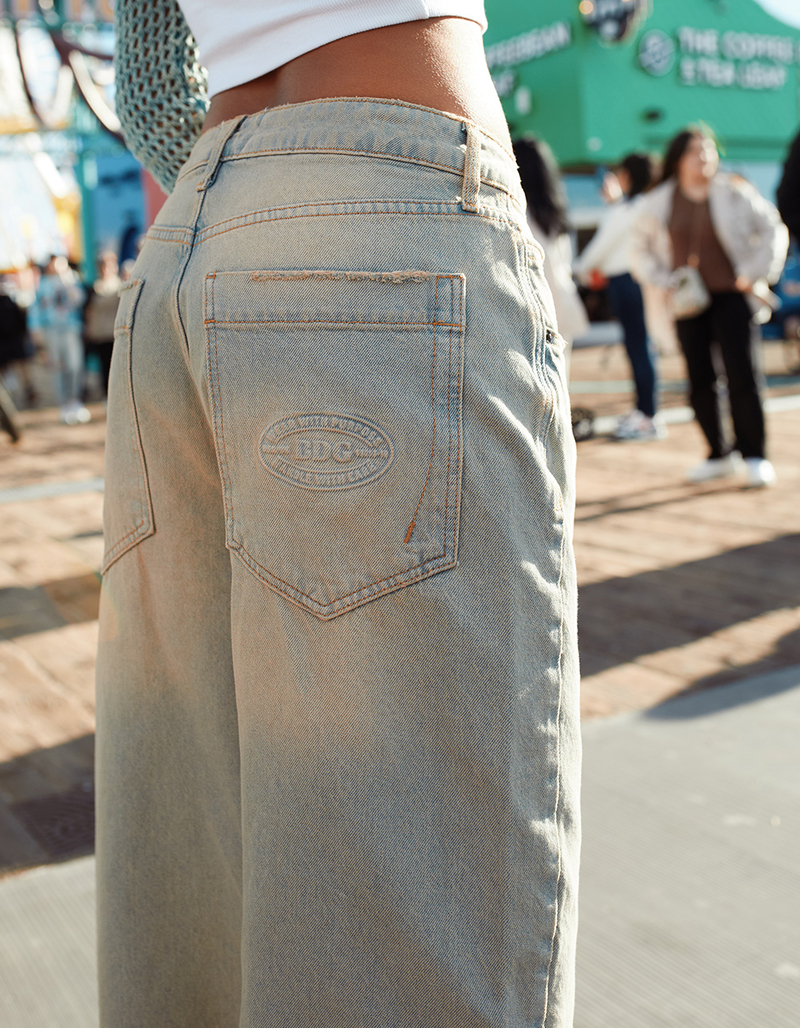 BDG Urban Outfitters Jaya Bleached Cut-Off Cropped Womens Jorts image number 5