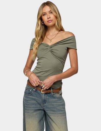 EDIKTED Twisted Front Off Shoulder Top Alternative Image