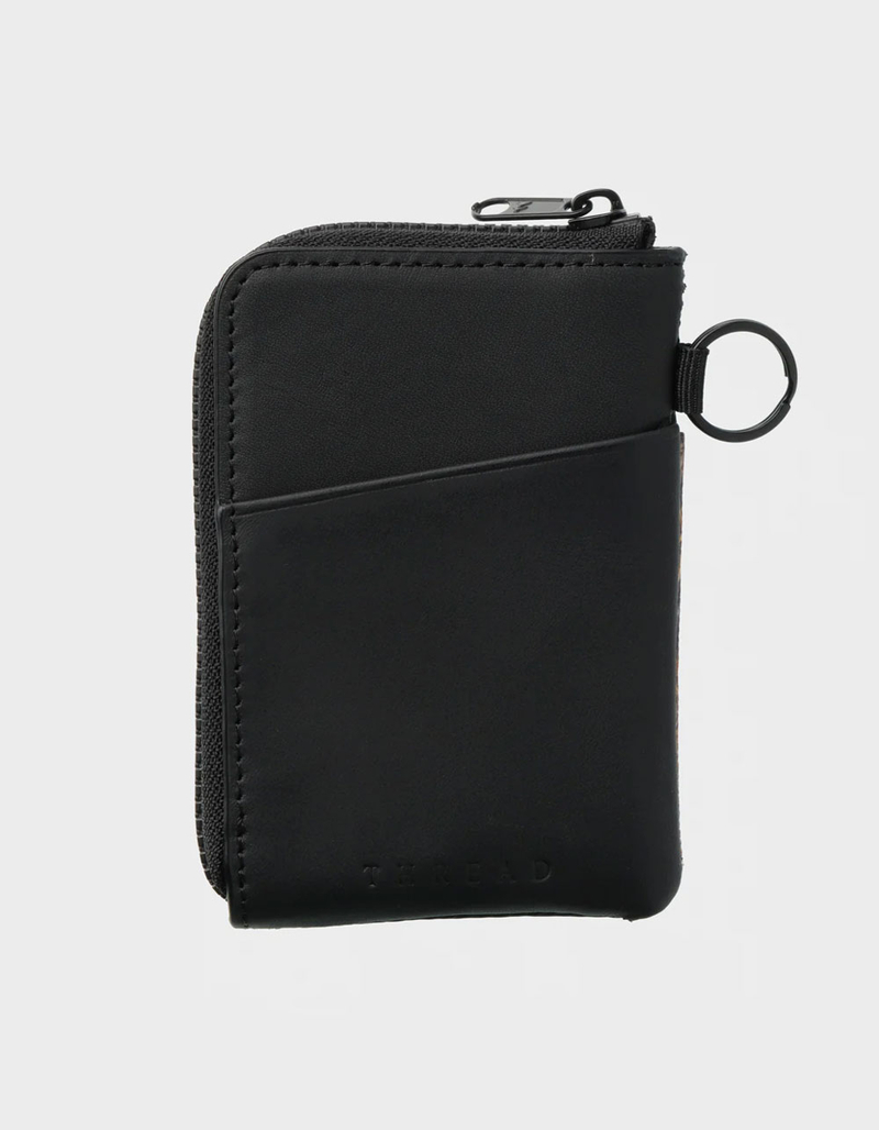 THREAD Realtree Max Zipper Wallet image number 2